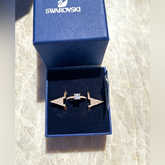 BEAUTIFUL NWT/NIB SWAROVSKI ROSE GOLD CRYSTAL RING SET  52 (5 3/4) & 55 (6 3/4) - Picture 3 of 5